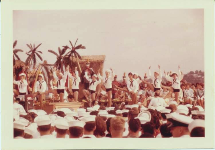 Presentation Show Aboard Bennington